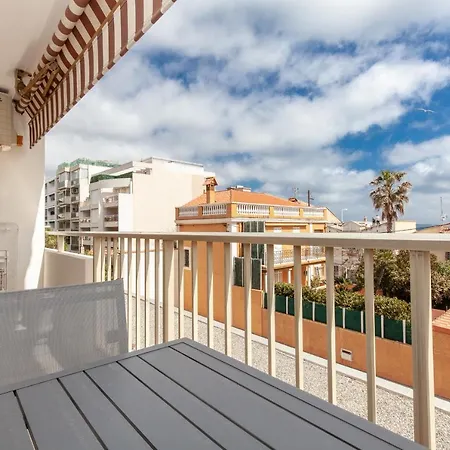 2 Min From The Beaches! In The Heart For Palm Beach